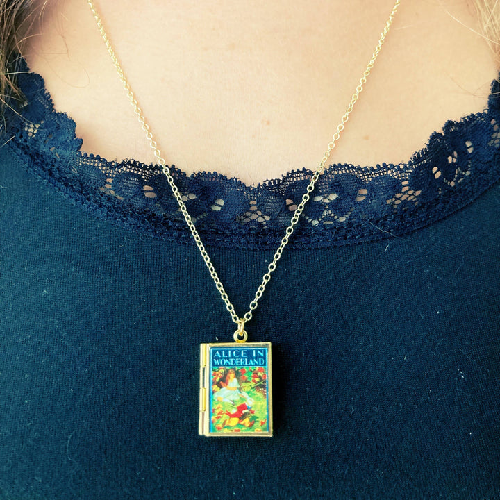 Gold necklace with &