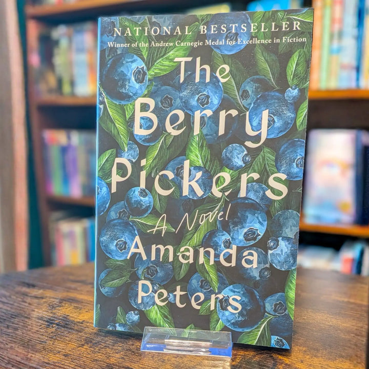 The book cover of &